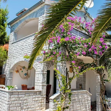 Appartement Apartman Prizemlje Rogoznica (Sibenik-Knin)
