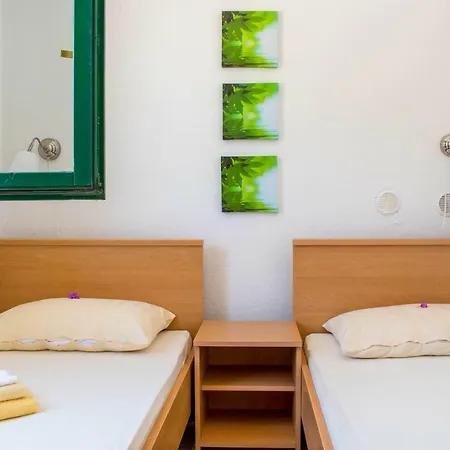 Appartement Apartman Prizemlje *